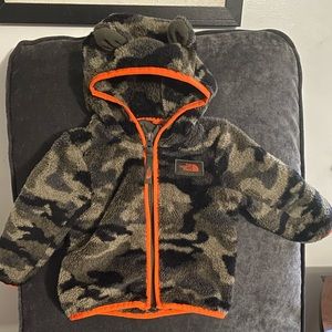 Adorable North Face Baby Boy Bear Hoodie